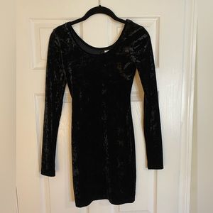 H&M Black Crush Velvet Dress